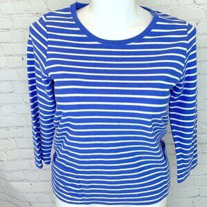 PRETTY BLUE & WHITE STRIPE ONQUE SPORT 3/4 SLEEVE TOP w/ POCKETS - LARGE